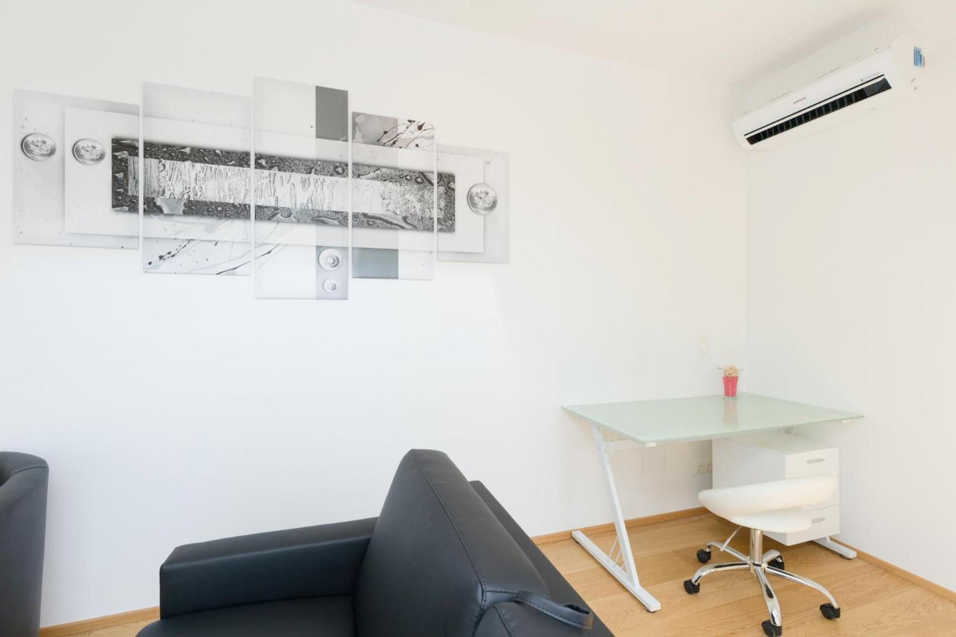 Central Riverside Residences Wien Phòng bức ảnh
